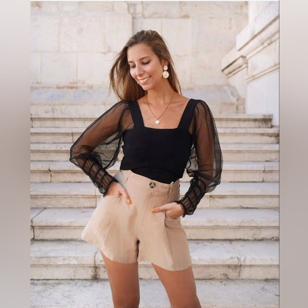 MANGO Knit Top With Puffy Lace Sleeves in Size XS
